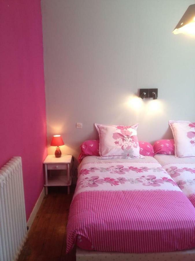 Hon-Ty Bed & Breakfast กรัวซ์ ภายนอก รูปภาพ