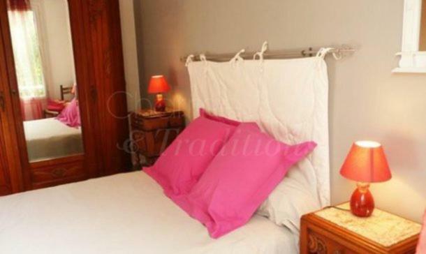 Hon-Ty Bed & Breakfast กรัวซ์ ภายนอก รูปภาพ