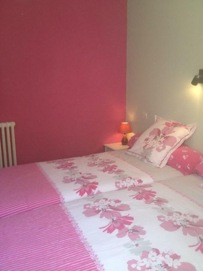 Hon-Ty Bed & Breakfast กรัวซ์ ภายนอก รูปภาพ